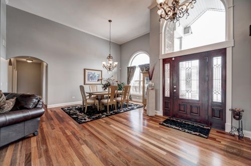 13002 Silverleaf Ct, Plainfield, IL 60585-2490