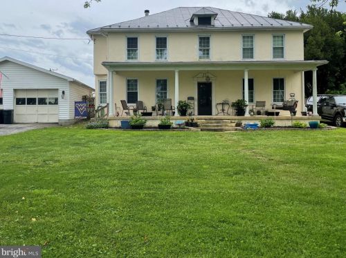 3756 Withers Larue Rd, Charles Town, WV 25414-5425