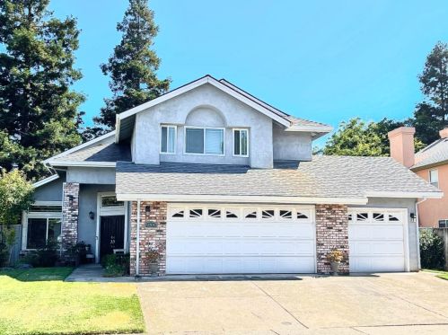9209 Laguna Springs Way, Elk Grove, CA 95758-5338