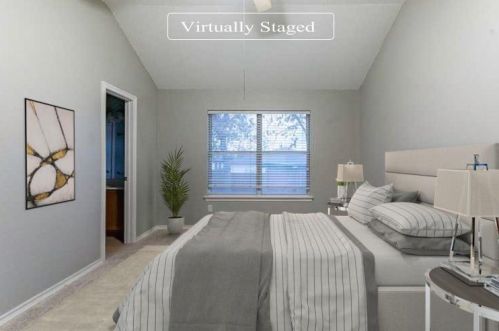 8120 Broken Arrow Rd, Fort Worth, TX 76137-1291