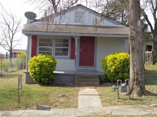 1205 Main St, Ozark, AR 72949-3025