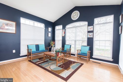 479 Prospect Hl Blvd, Charles Town WV 25414-5498 exterior