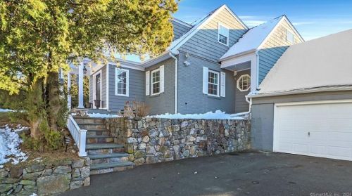 1 Cossitt Rd, Norwalk, CT 06854-2503