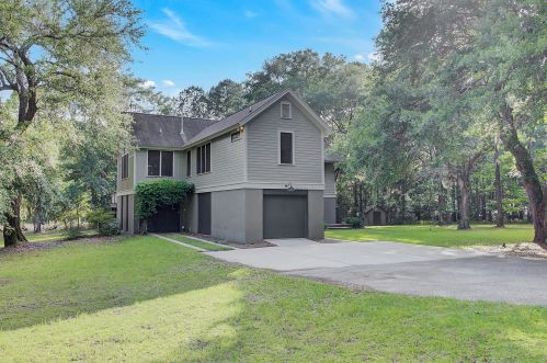 4637 Lazy Creek Ln, Wadmalaw Is SC  29487-7066 exterior