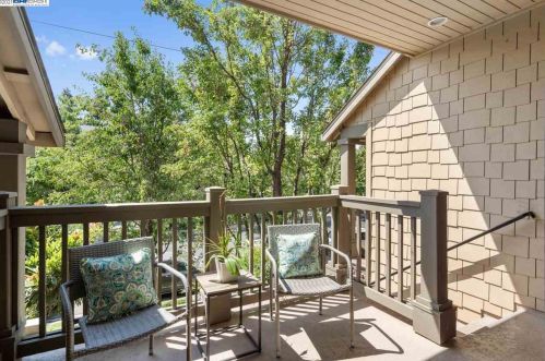 1874 Railroad Ave, Livermore, CA 94550-4686