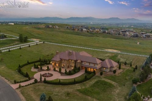15468 Mountain View Cir, Westminster, CO 80023-8775