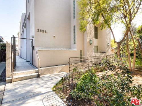 2824 Arizona Ave, Santa Monica, CA 90404-1578