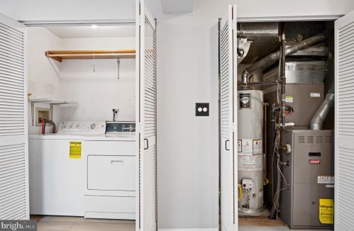 236 Memorial Ave, Haddonfield NJ 08033-2952 exterior