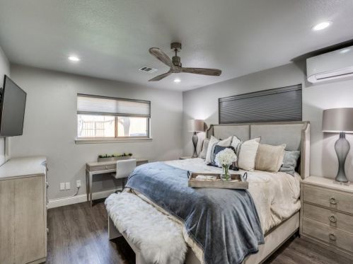 3225 Chapel Downs Dr, Dallas TX  75229-5834 exterior