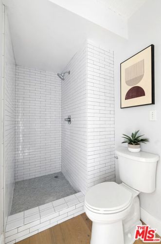 728 26th St, Santa Monica CA  90402-3150 exterior