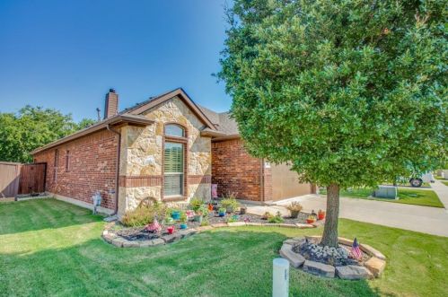 3713 Redwood Creek Ln, Fort Worth, TX 76137-7062