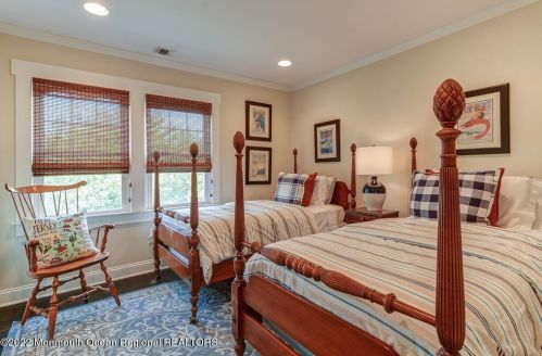 901 Sunset Ave, Tinton Falls NJ 07712-5031 exterior