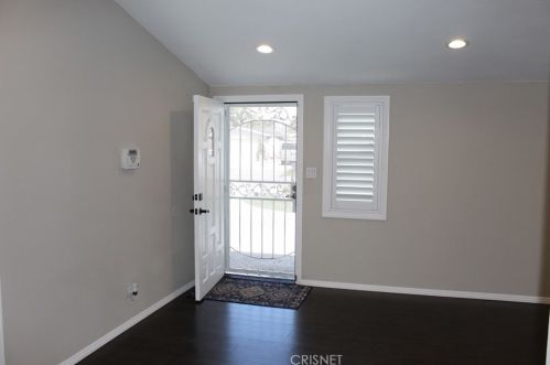 1674 Chateau Pl, Anaheim, CA 92802-1517