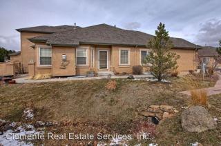 5607 Sonnet Ridge Pt, Colorado Springs CO  80918-8119 exterior