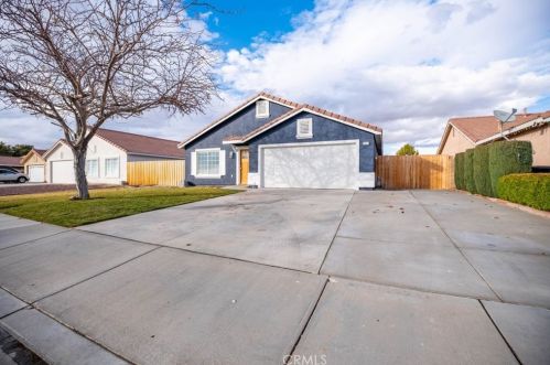 3315 Avenue, Lancaster, CA