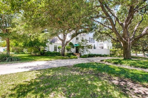 404 Monticello Dr, Fort Worth, TX 76107-1718