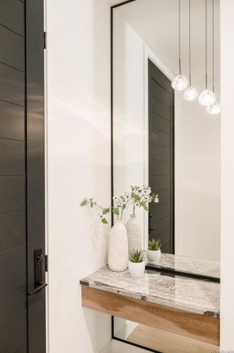 1050 York St, Denver CO  80209-4651 exterior
