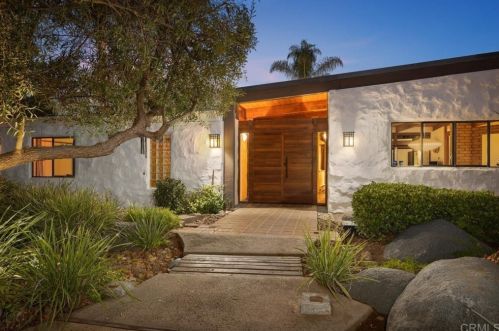 3533 Dove Hollow Rd, Encinitas, CA 92024-7244