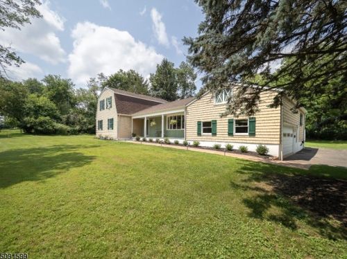 74 Haytown Rd, Lebanon, NJ 08833-4004