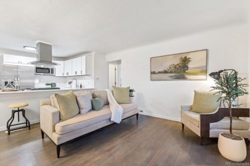 3295 Oneida St, Denver CO  80207-2225 exterior