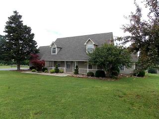 1600 Karl St, Pocola, OK 74902-3821