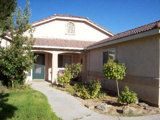 1208 Fairway Dr, Atwater, CA 95301-4583
