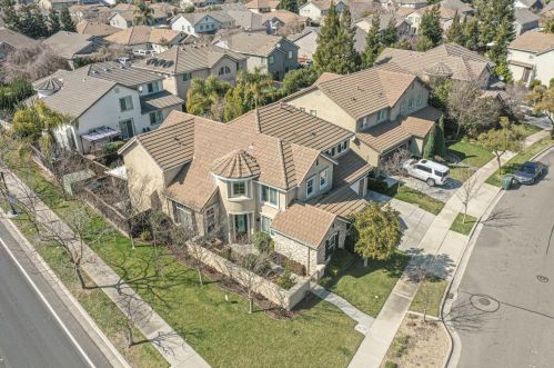 1894 Vintage Cir, Valley Home CA  95361-8678 exterior