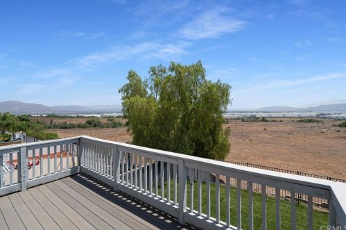 8850 Greenlawn St, Riverside CA  92508-2521 exterior