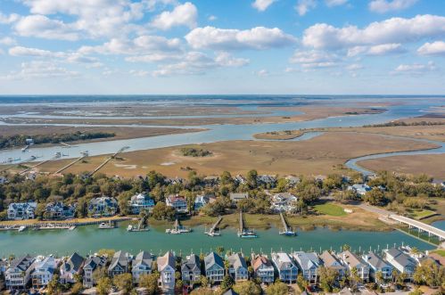 55 Waterway Island Dr, Isle Of Palms SC  29451-2728 exterior