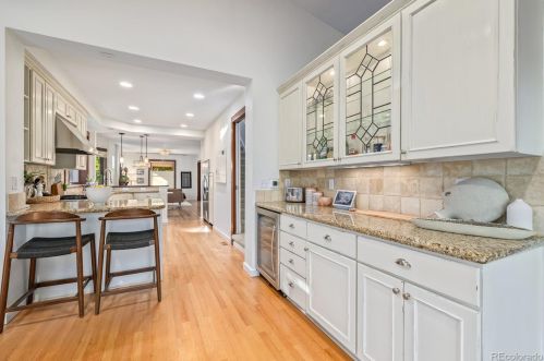 908 High St, Denver CO  80209-4551 exterior