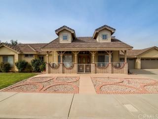 5905 Kings Ranch Rd, Riverside, CA 92505-2368
