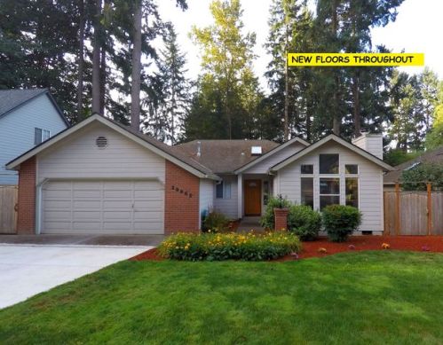 29882 Camelot St, Wilsonville OR  97070-8545 exterior