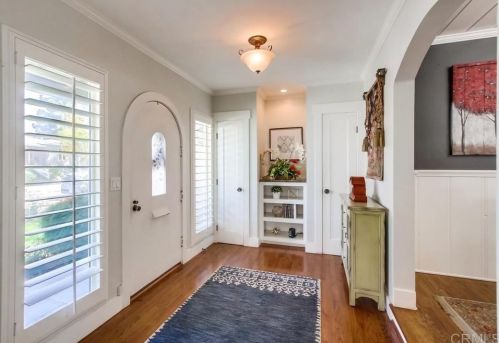 4574 Van Dyke Ave, San Diego, CA 92116-4839