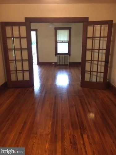 13 Virginia Ave, Boyce, VA 22620-9601