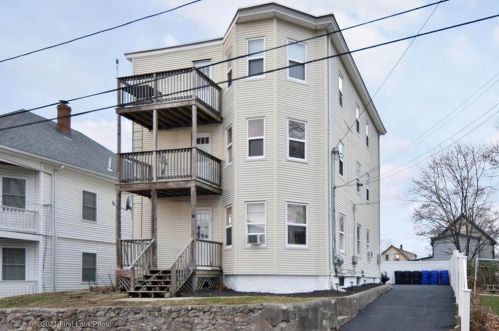 33 Redfern St, Providence, RI 02911-1616