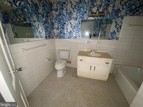 1906 Longmead Rd, Silver Spring MD 20906-1929 exterior