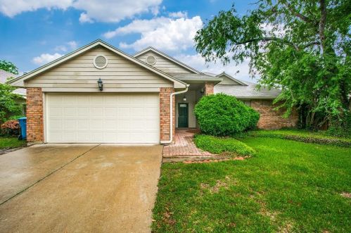 1804 Chatham Dr, Lewisville, TX 75028-4506