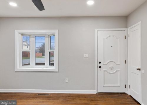 1426 F St, Woodbridge, VA 22191-1646