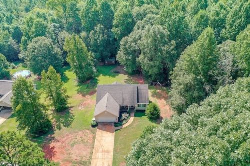 770 Borders Rd, Commerce, GA 30530-6894