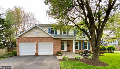 12509 Dardanelle Ct, Herndon, VA 20170-5735