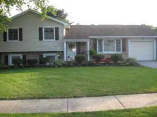 412 Ashford Dr, Lancaster, PA 17601-3536