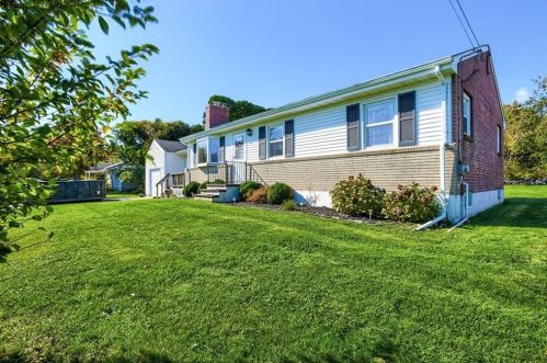 25 Cornell Rd, South Kingstown, RI 02882-3003