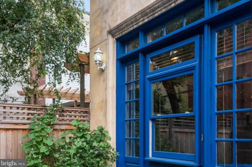 758 10th St, Philadelphia PA 19123-1966 exterior