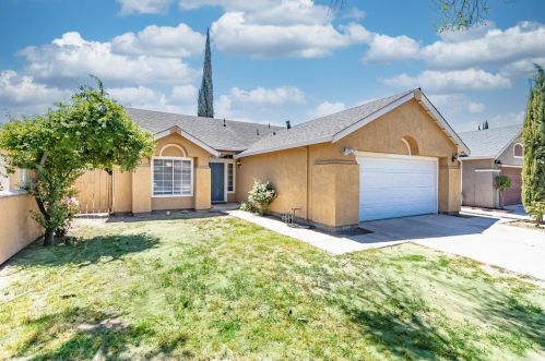 1300 Beringer Ct, Modesto, CA 95358-6992