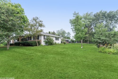 523 Lynn Ave, Sycamore IL  60178-3007 exterior