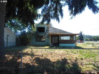 195 Cobb St, Dillard, OR 97432-5027