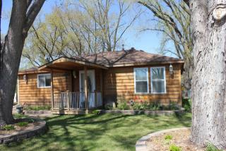 303 Longfellow St, Minneapolis MN  55432-1652 exterior