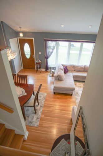 8931 Merrill St, Niles IL  60714-1707 exterior