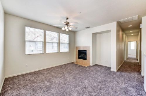 3601 Esplanade Cir, Folsom, CA 95630-7380