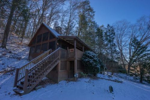 146 Smoky Mountain Way, Pigeon Forge, TN 37876-1694